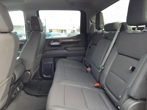 Used 2024 GMC Sierra 1500 Elevation image 19
