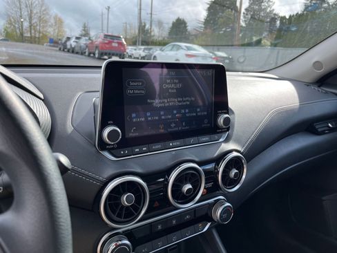 Used 2025 Nissan Sentra SV image 20