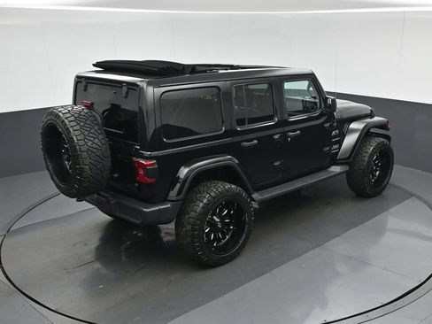 Used 2020 Jeep Wrangler Unlimited Sahara AWD/4WD image 57
