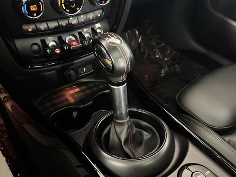 Used 2019 MINI Cooper Clubman S w/ Premium Package FWD image 20