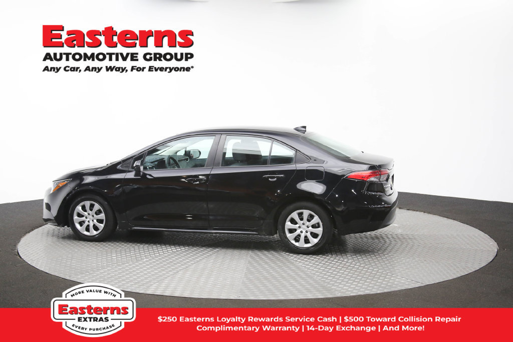Used 2024 Toyota Corolla LE FWD image 60