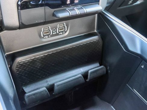 Used 2021 RAM 1500 Big Horn AWD/4WD image 16