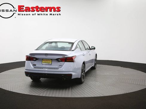 Used 2023 Nissan Altima 2.5 SR AWD/4WD image 37