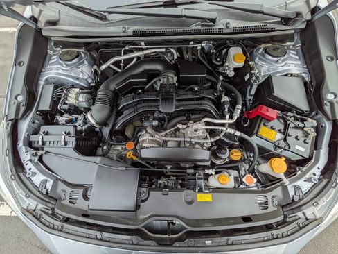 Used 2022 Subaru Crosstrek 2.5i Sport w/ Moonroof Package image 26