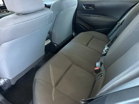 Used 2024 Toyota Corolla LE FWD image 11