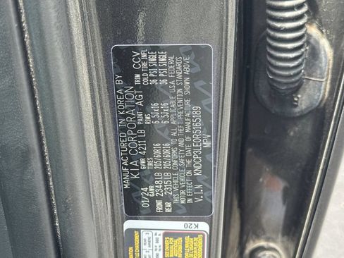 Used 2024 Kia Niro LX FWD image 28