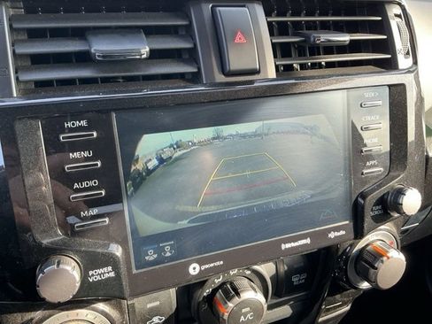 Used 2022 Toyota 4Runner TRD Off-Road Premium image 17