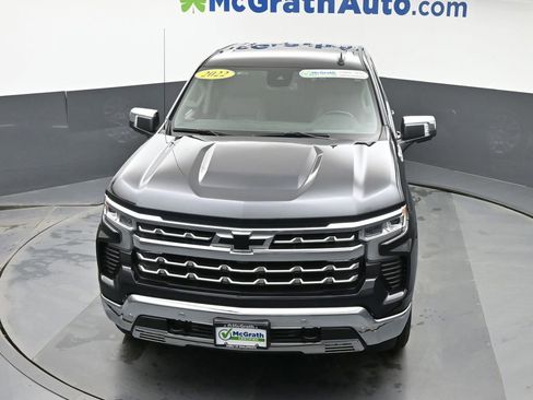 Used 2022 Chevrolet Silverado 1500 LTZ w/ LTZ Convenience Package II image 28