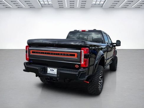 New 2026 Ford F250 Lariat w/ Black Appearance Package AWD/4WD image 5
