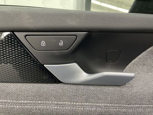 New 2026 Volkswagen Tiguan S image 26