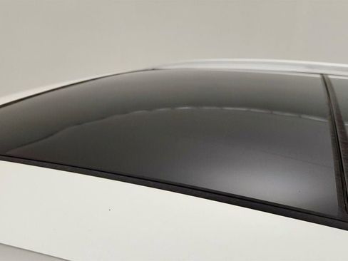 Used 2025 Genesis GV70 2.5T AWD/4WD image 10
