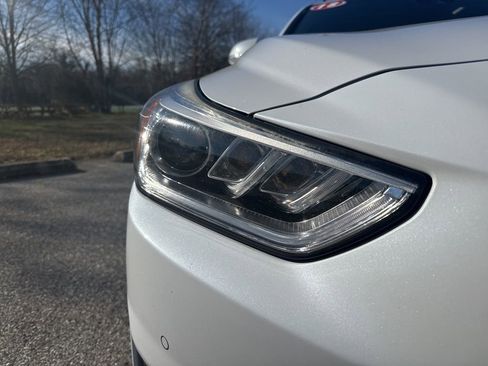 Used 2018 Genesis G90 3.3T Premium image 41