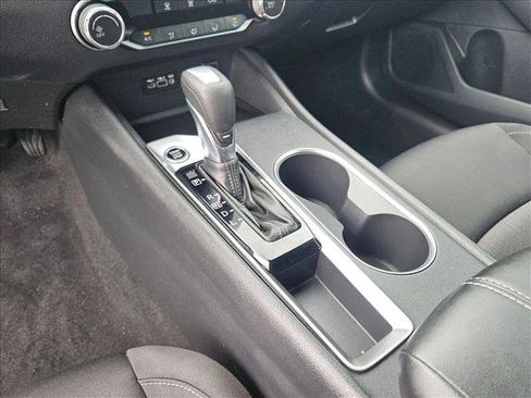 Used 2022 Nissan Altima 2.5 SV image 18