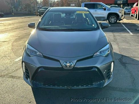 Used 2019 Toyota Corolla SE image 4