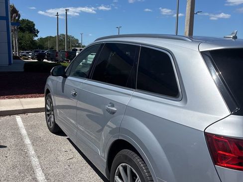 Used 2017 Audi Q7 3.0T Prestige image 4