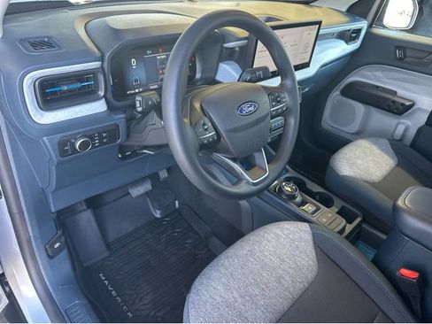 Used 2025 Ford Maverick XLT w/ Equipment Group 302A AWD/4WD image 7