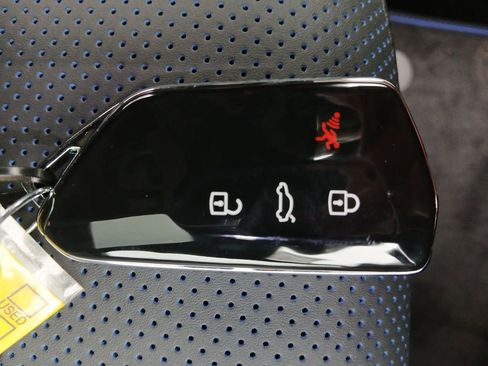 New 2026 Volkswagen Golf image 29