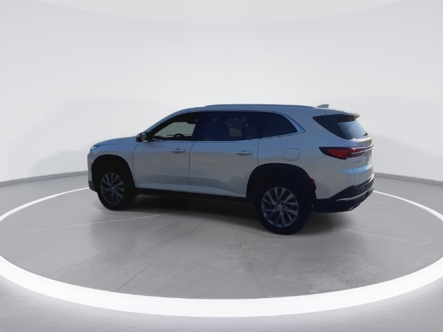 Used 2025 Buick Enclave Preferred FWD image 8