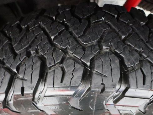 Used 2022 GMC Sierra 2500 Denali AWD/4WD image 95