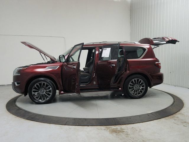 Used 2023 Nissan Armada Platinum w/ Captain's Chairs Package RWD image 12
