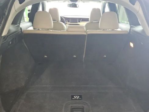 Used 2019 INFINITI QX50 Luxe w/ Cargo Package FWD image 6