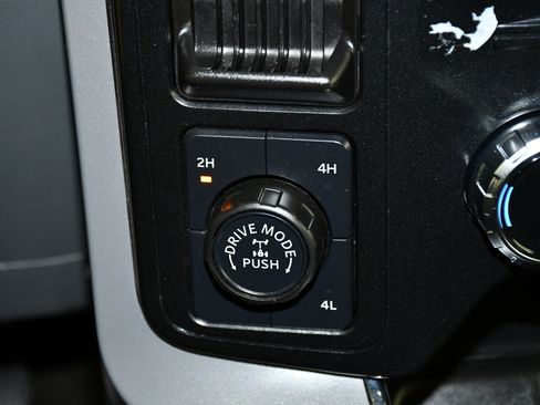 Used 2024 Ford F150 XLT w/ Mobile Office Package image 33