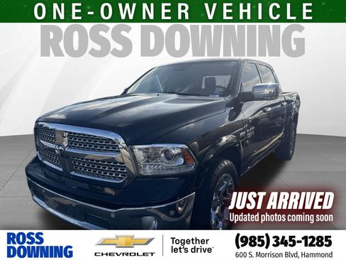 Used 2017 RAM 1500 Laramie w/ Convenience Group AWD/4WD image 1
