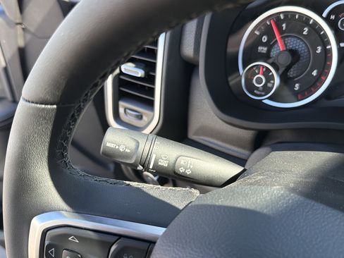 New 2026 RAM 2500 Big Horn AWD/4WD image 20