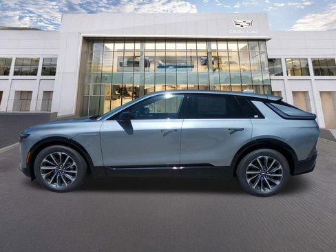 New 2026 Cadillac Lyriq Sport AWD/4WD image 5