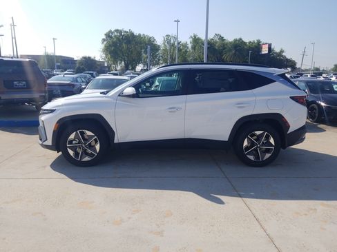New 2026 Hyundai Tucson SEL FWD image 4