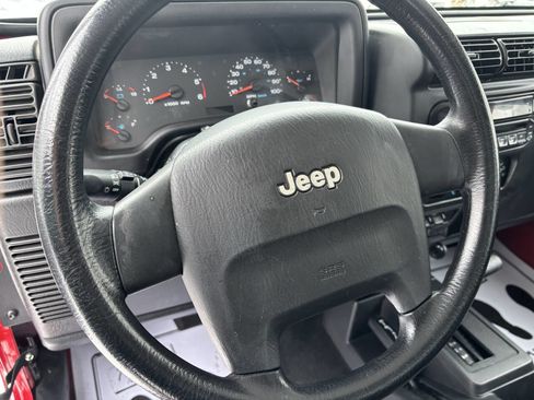 Used 2005 Jeep Wrangler X image 15