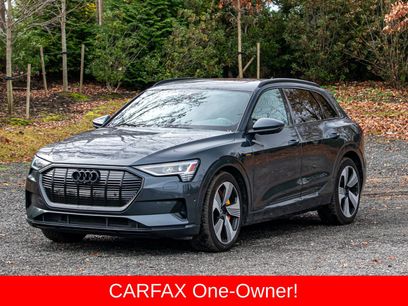 Used 2022 Audi e-tron Premium Plus w/ Premium Plus Package
