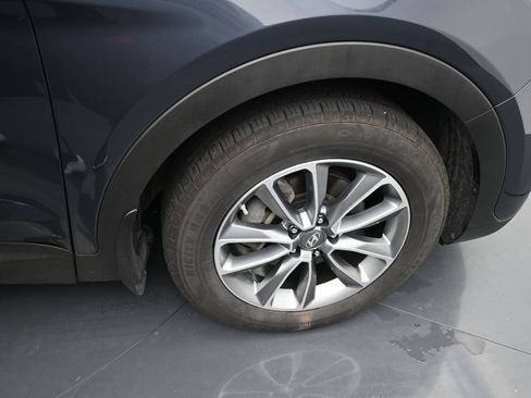 Used 2019 Hyundai Santa Fe XL SE AWD/4WD image 11