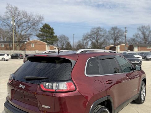 Used 2019 Jeep Cherokee Latitude Plus w/ Cold Weather Group image 15