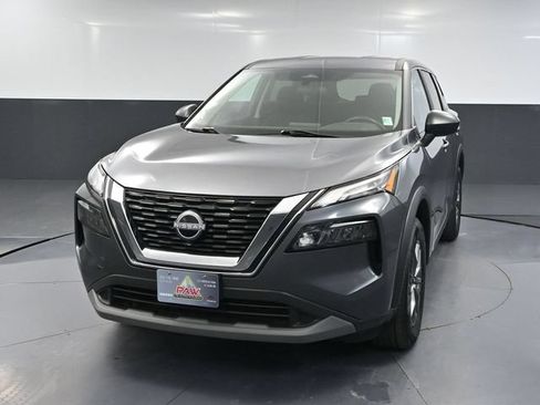Used 2023 Nissan Rogue S AWD/4WD image 10