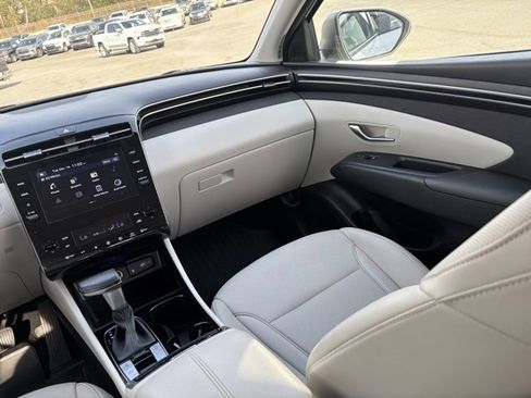 Used 2023 Hyundai Tucson SEL w/ Convenience Package image 22