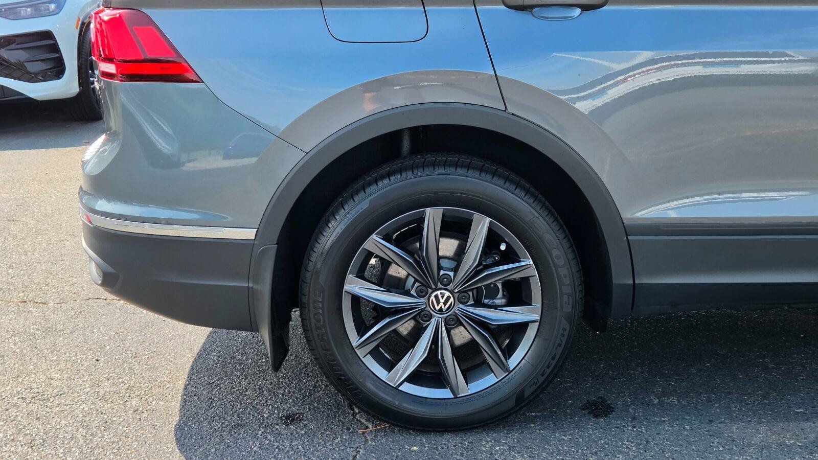 Certified 2023 Volkswagen Tiguan SE AWD/4WD image 15