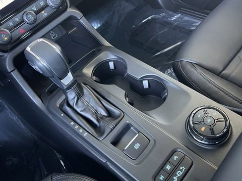 New 2025 Ford Ranger Lariat w/ FX4 Off-Road Package image 15