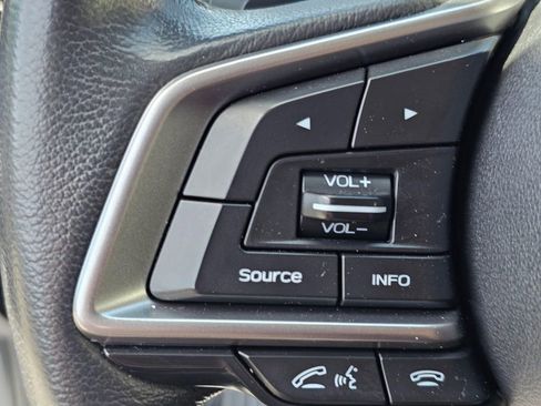 Used 2015 Toyota Camry SE w/ Moonroof Package FWD image 65