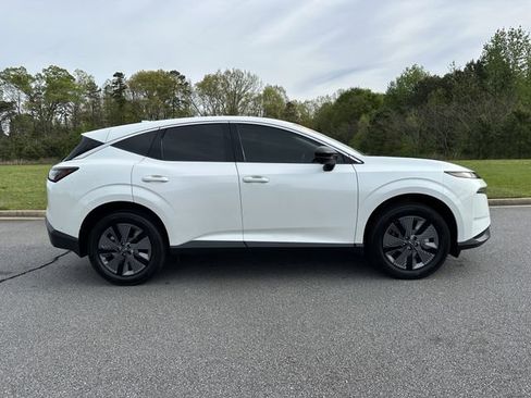 Certified 2025 Nissan Murano SL AWD/4WD image 9