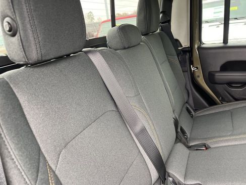 New 2026 Jeep Gladiator Sport image 44