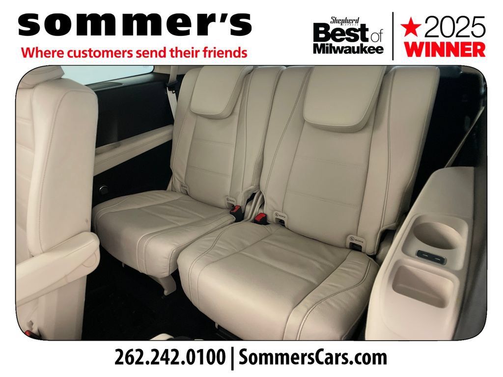 Used 2025 Mercedes-Benz GLS 450 4MATIC image 27