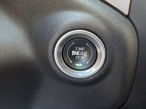 Used 2024 Chevrolet Silverado 1500 Custom RWD image 32