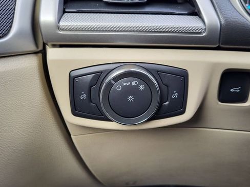 Used 2013 Ford Fusion SE image 26