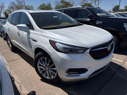 Used 2018 Buick Enclave Essence w/ Trailering Package FWD image 1