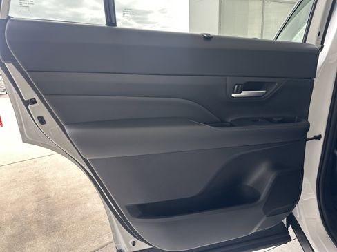 Certified 2024 Toyota Grand Highlander XLE image 20