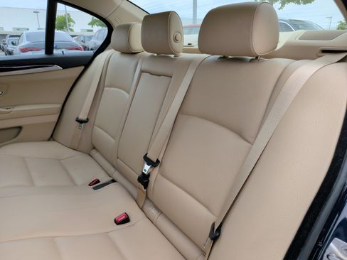 Used 2012 BMW 535i xDrive Sedan image 35