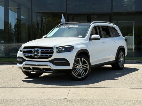 Used 2022 Mercedes-Benz GLS 450 4MATIC image 2