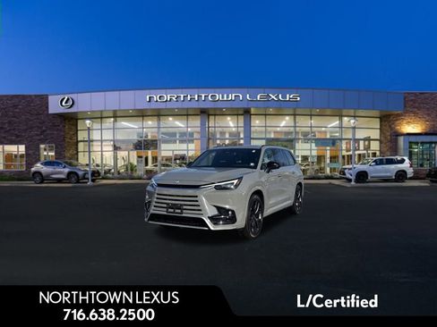 Used 2025 Lexus TX 500h AWD image 1