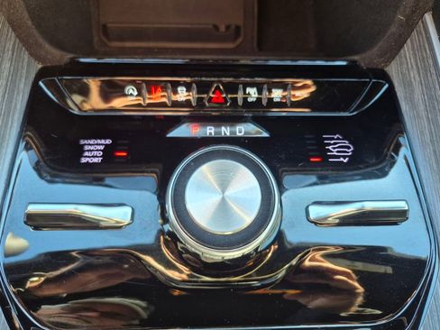 Used 2024 Jeep Wagoneer Series III image 19